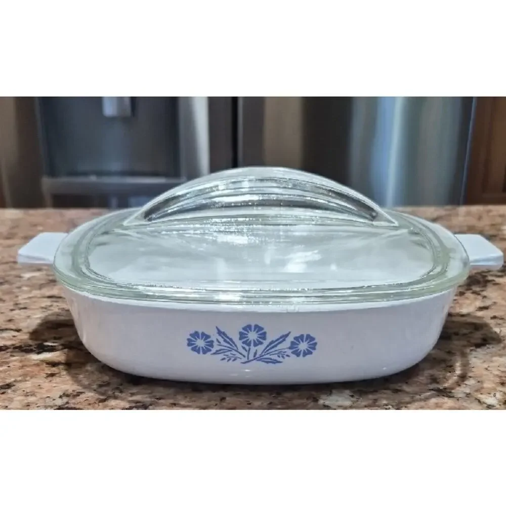 Corning Ware P-7-B White Baking Casserole with Blue Cornflower and Glass Lid